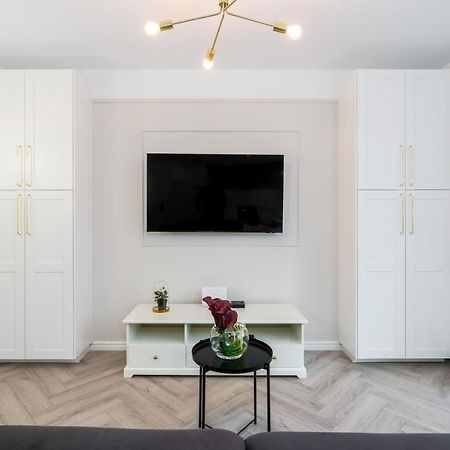 Modern Studio Apartments Poznan City Center By Noclegi Renters Εξωτερικό φωτογραφία